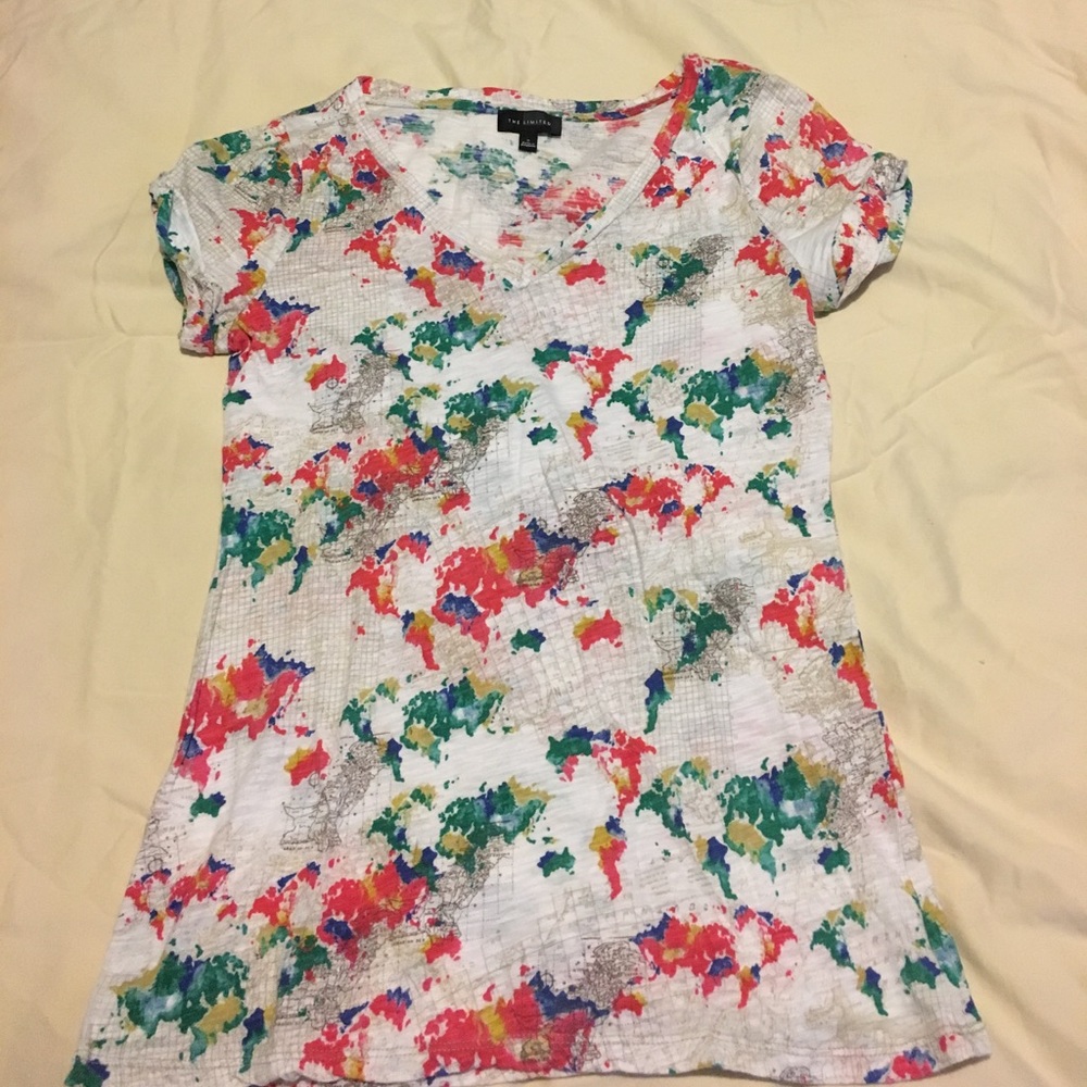 Limited v neck tee with map design